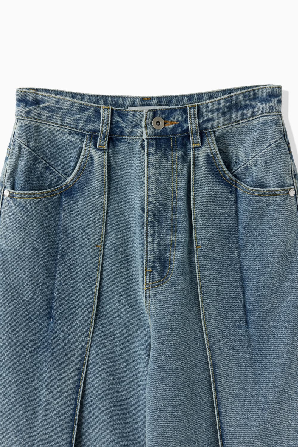 TUCKED DENIM PANTS
