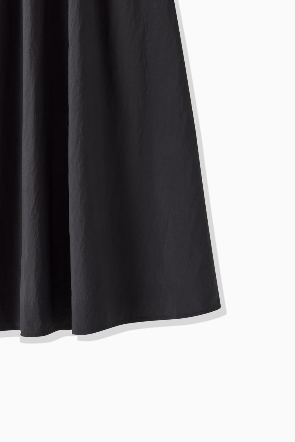 BUCKLE GATHER SKIRT