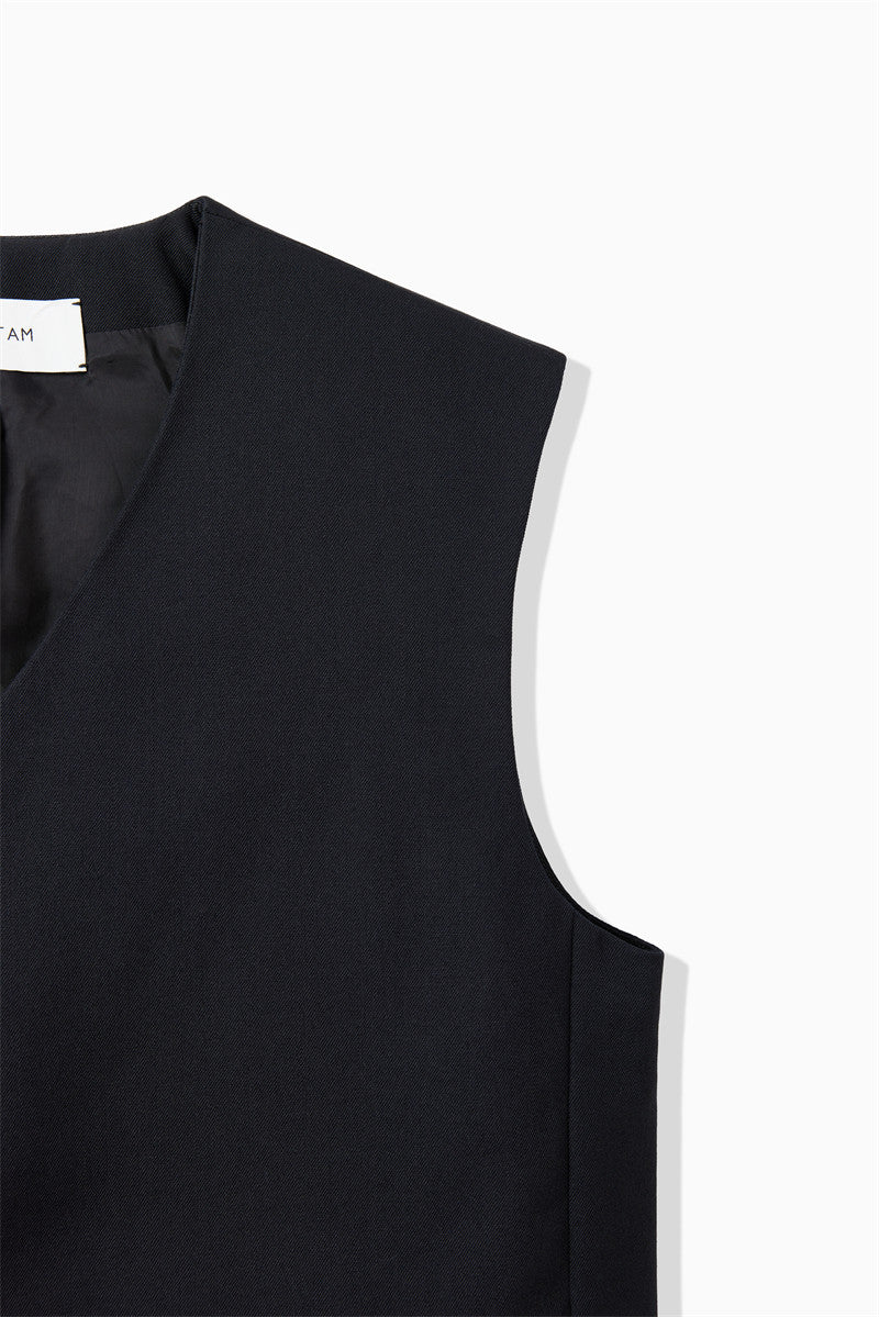 WOOL VEST