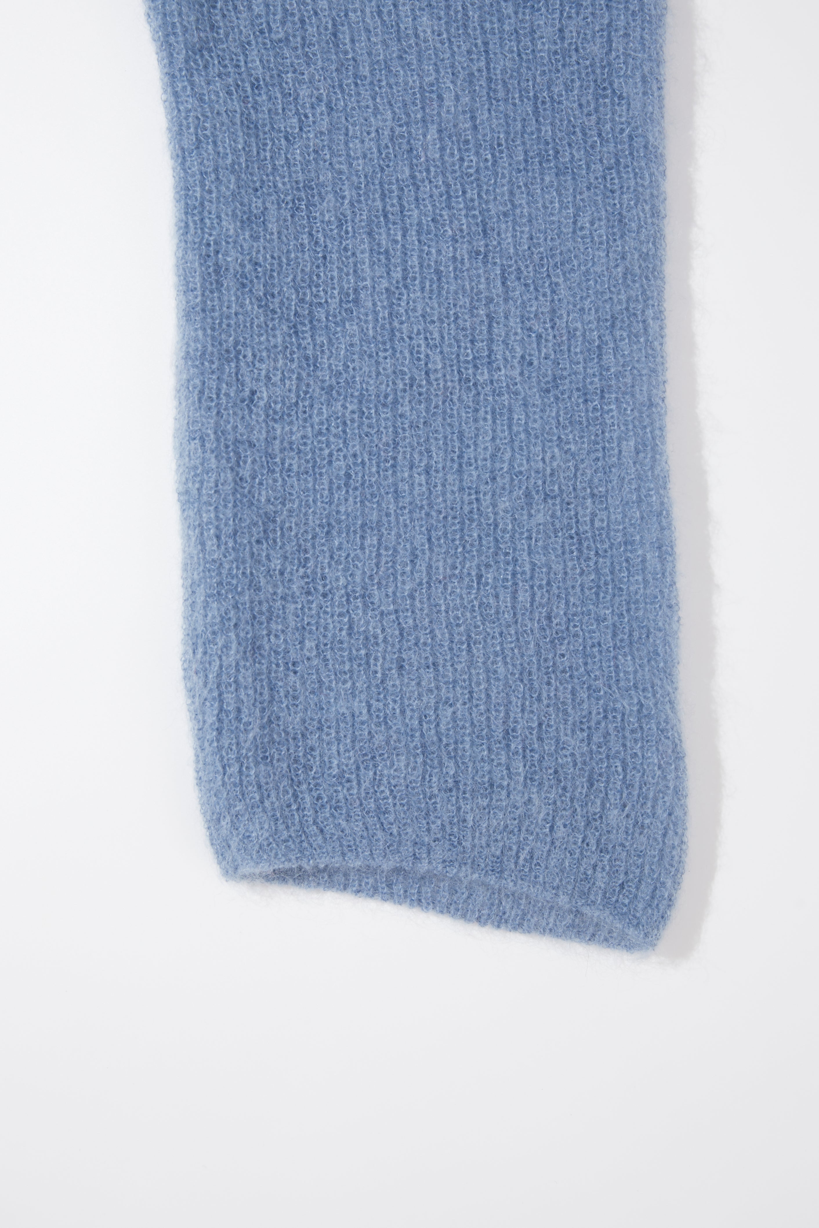 YOUNG MOHAIR KNIT