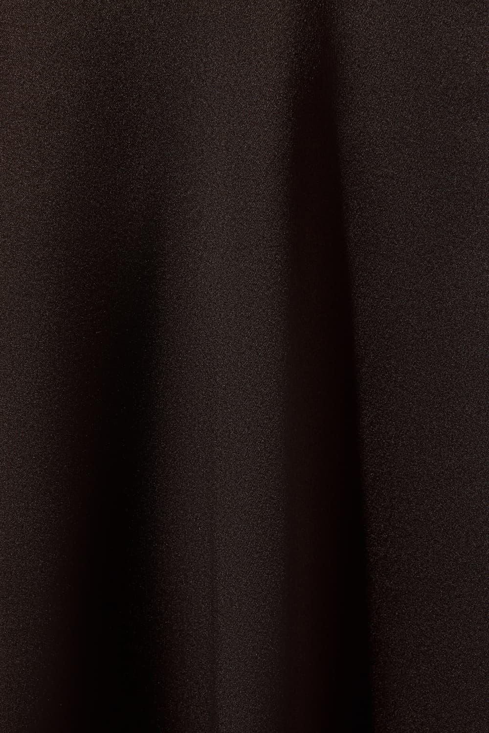 SILK SATIN SLEEVELESS TOP