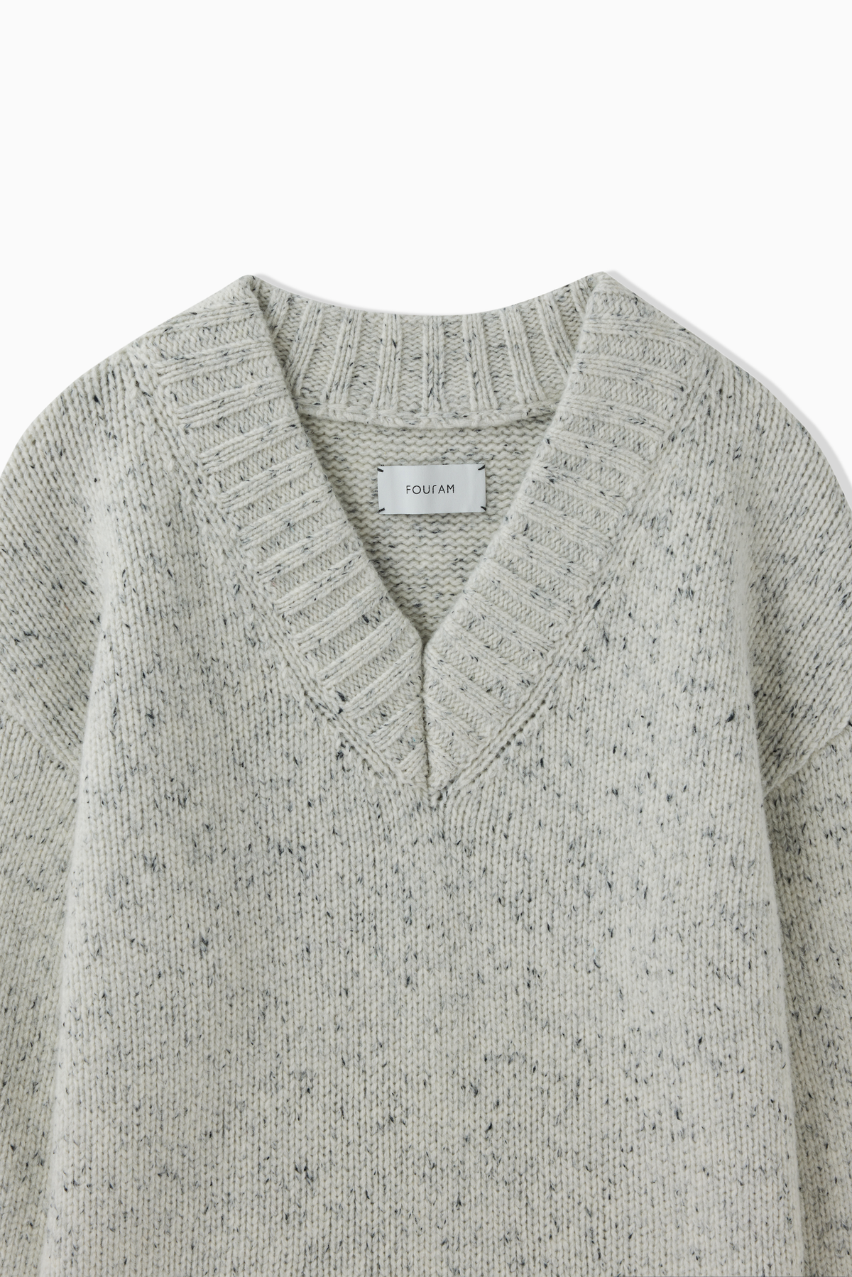 NEP YARN V-NECK KNIT