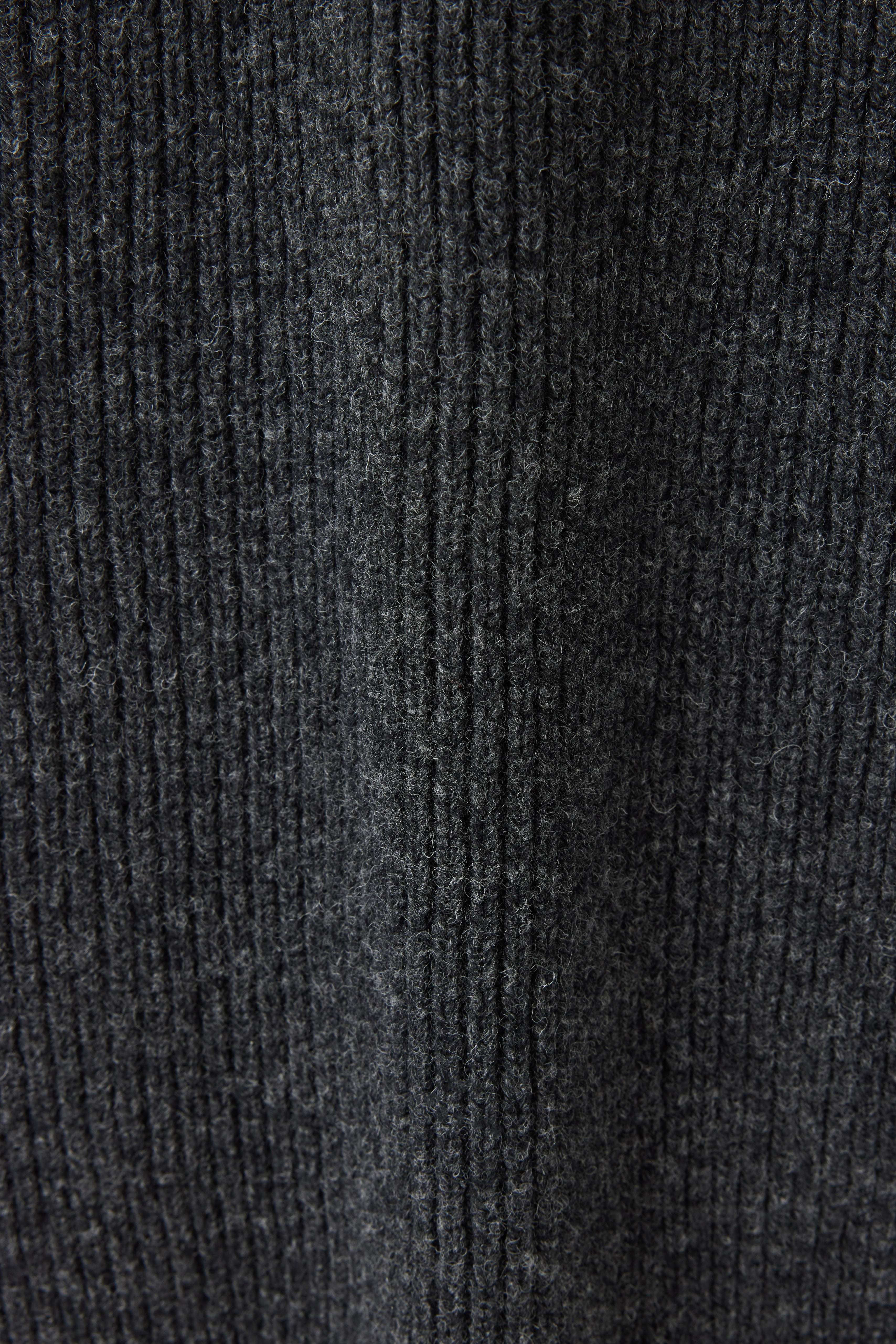 WOOL RIB KNIT PONCHO